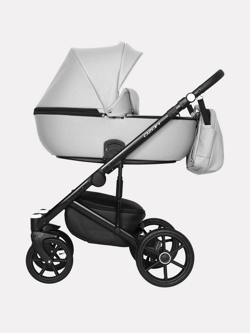 Коляска 2 в 1 Riko Basic Ozon 05 светло-серый