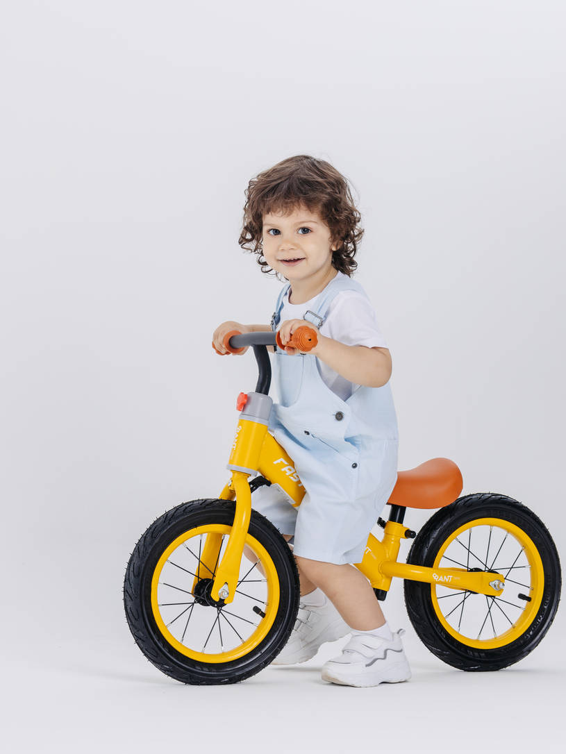 Беговел Rant Basic Faster Yellow