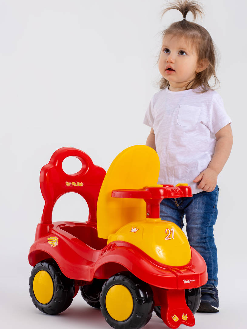 Машинка-каталка Rant Basic Ferry Red