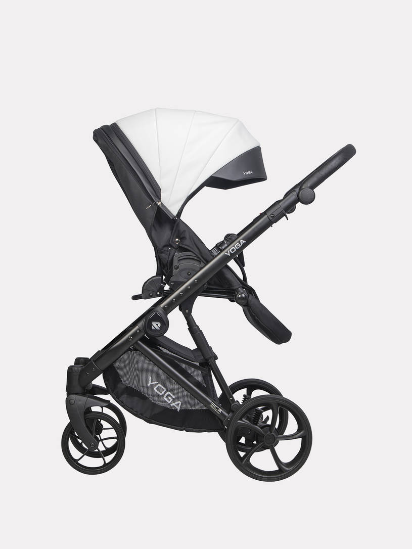 Коляска 3 в 1 Riko Basic Yoga Ecco 11 White, Белый