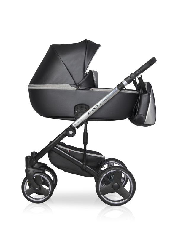 Коляска 2 в 1 Riko Basic Ozon Premium 32 чёрный-серебристый