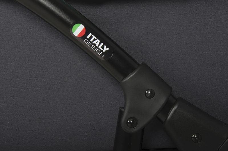 Коляска 2 в 1 Riko Basic Bella 10 красный