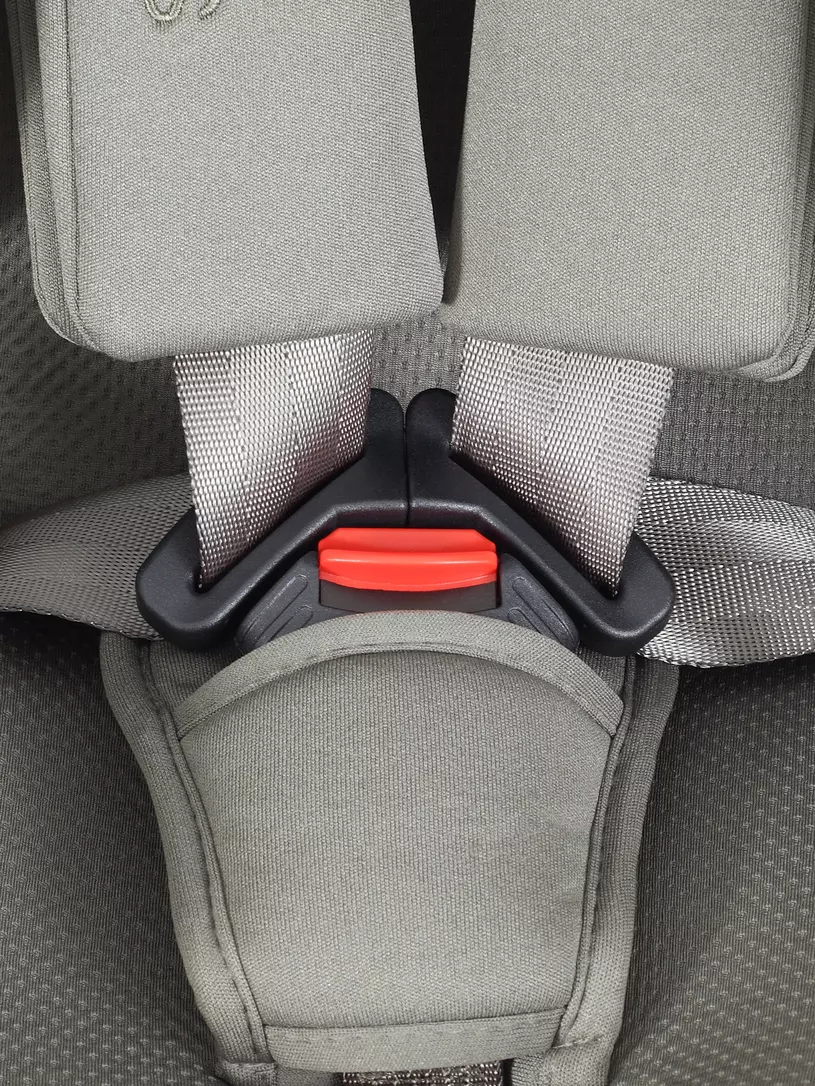 Автокресло Rant Basic Spark Next Isofix группа 1/2/3 (9-36 кг) Olive