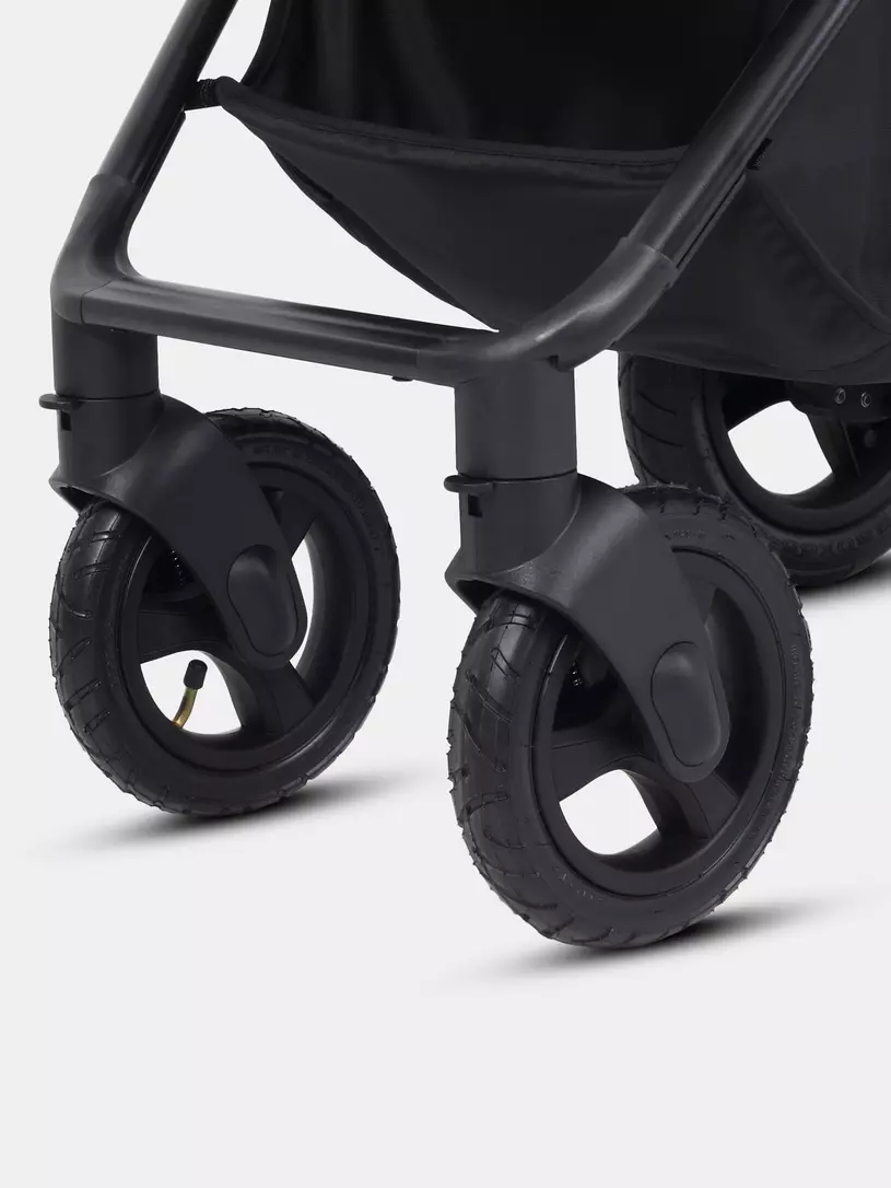Коляска прогулочная Mowbaby Stormy Black