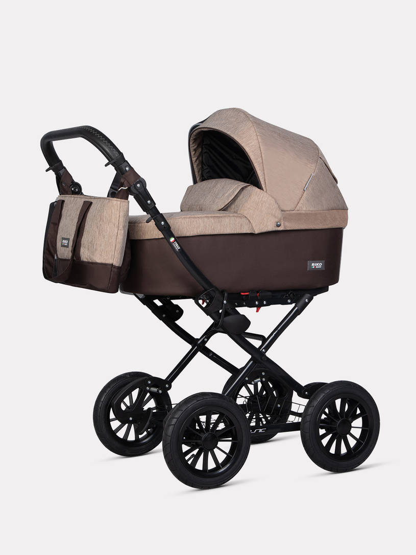 Коляска 2 в 1 Riko Basic Bella Classic 2025 07 коричневый-бежевый