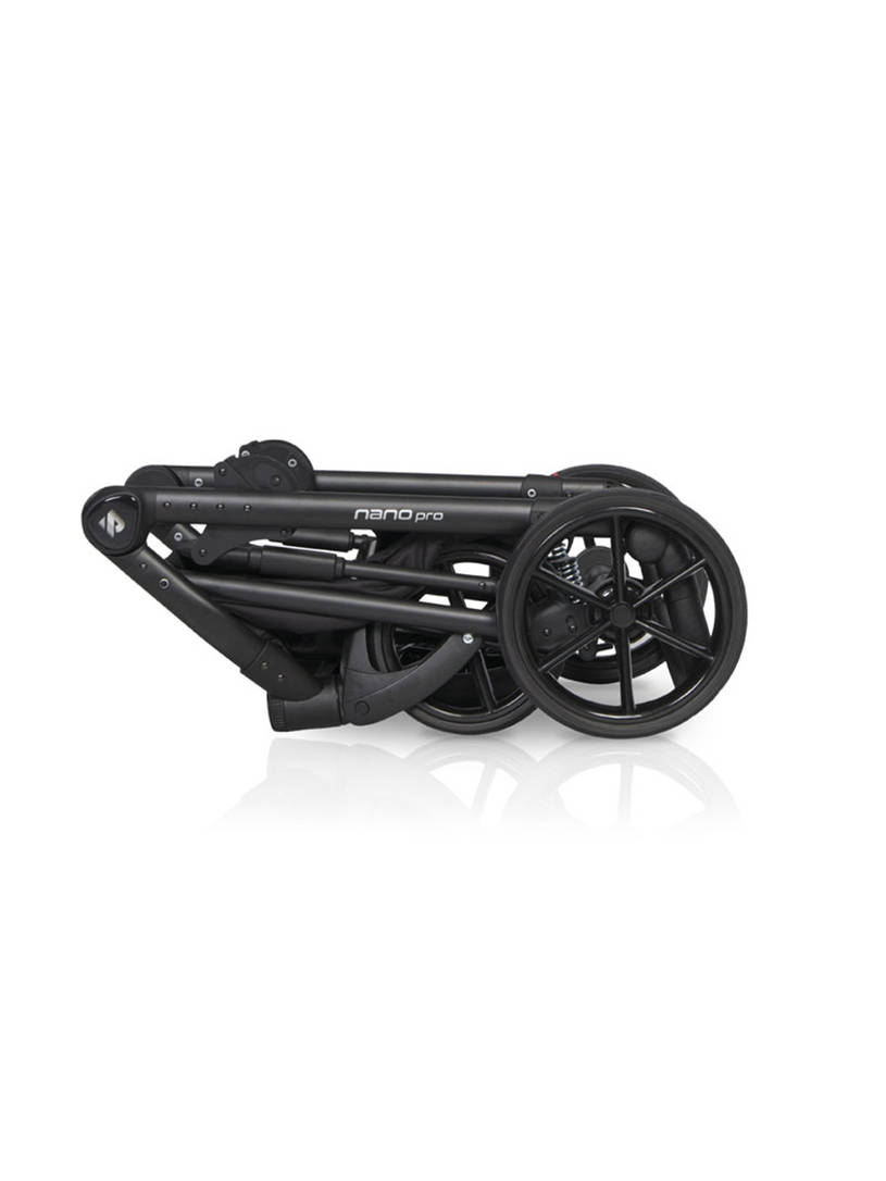 Коляска 2 в 1 Riko Nano Pro 06 carbon