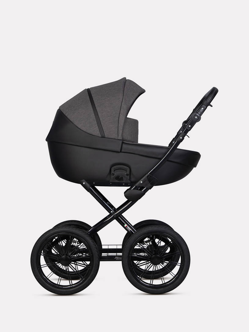 Коляска 2 в 1 Riko Basic Pacco Presige 04 Carbon