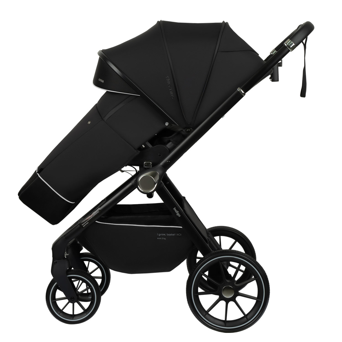 Коляска прогулочная Indigo GLOSS черный