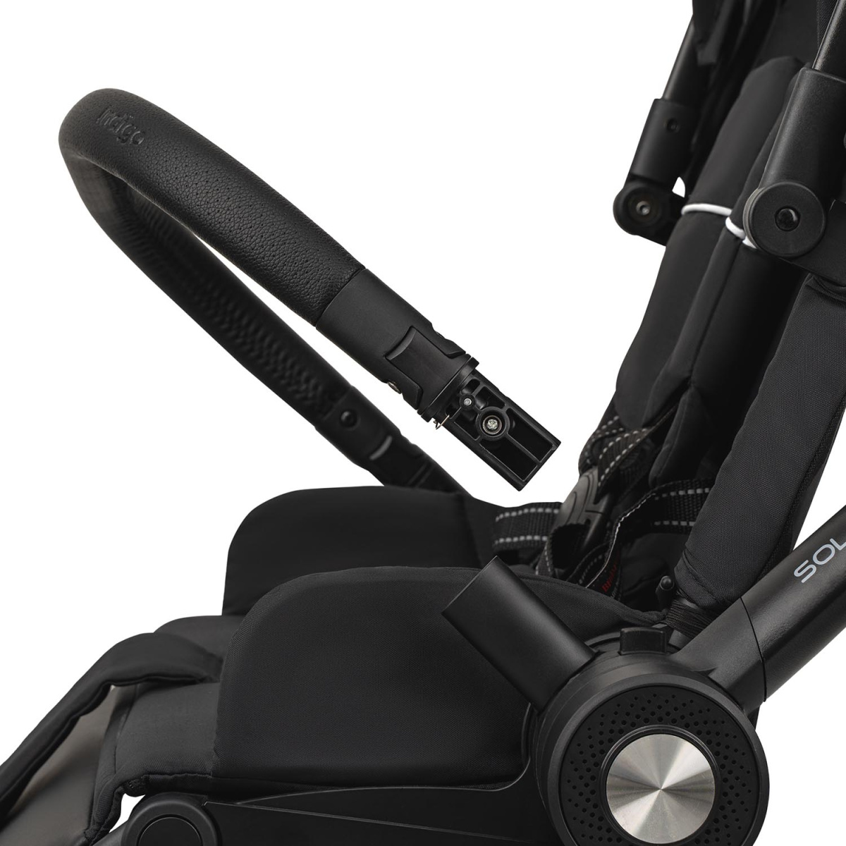 Коляска прогулочная Indigo SOLAR черный