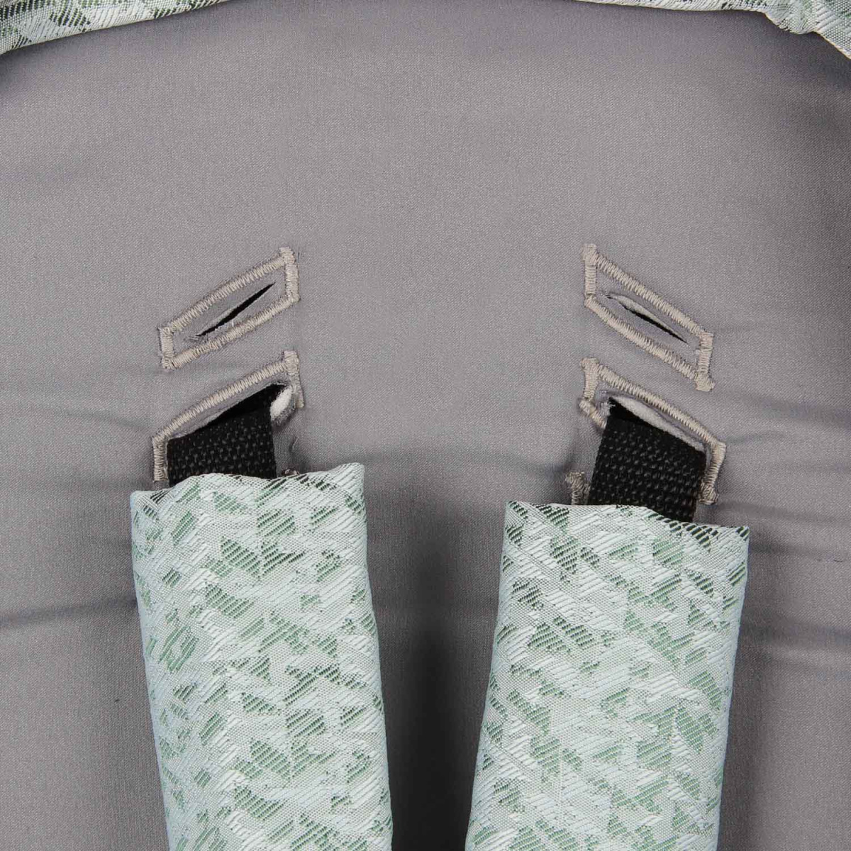 Коляска 2 в 1 Indigo MIO - Mi 06 (шалфей кожа+зеленый узор)